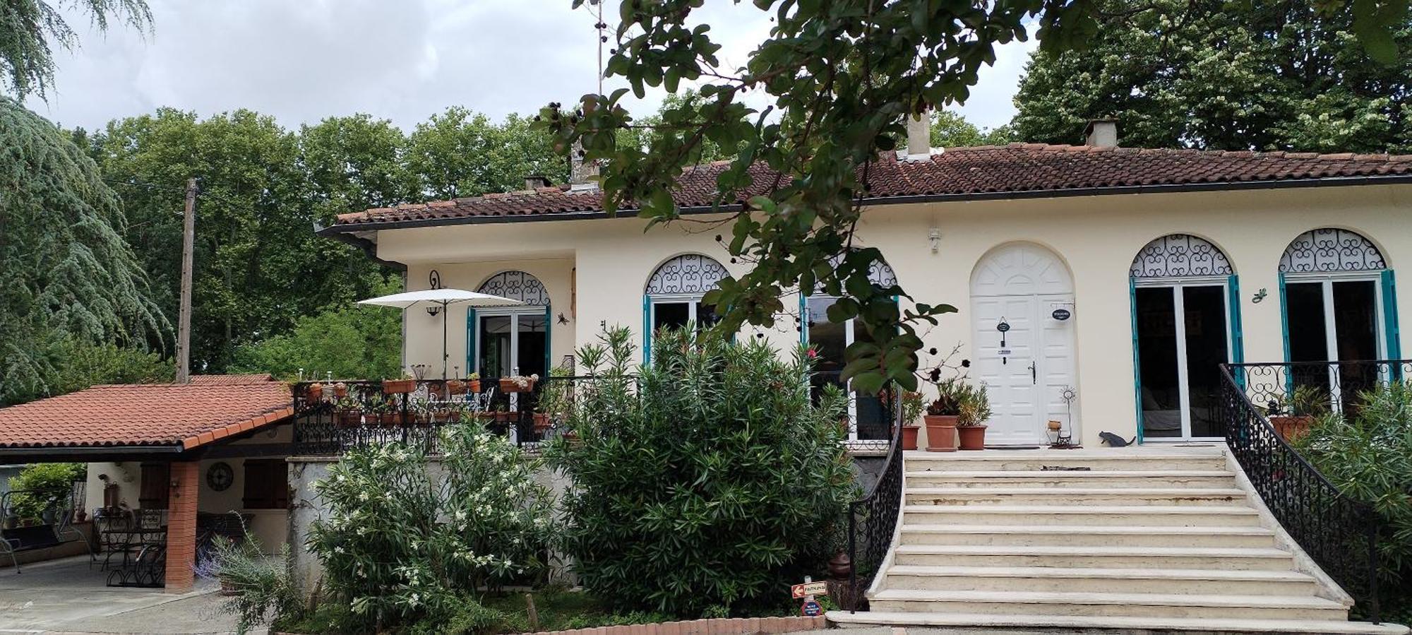 Montgiscard La Casanat Bed & Breakfast エクステリア 写真